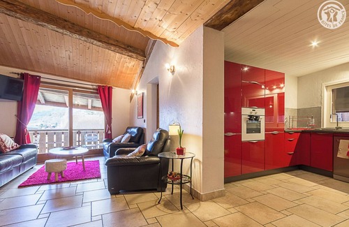 Aime House | LE Meuble DE Poencet