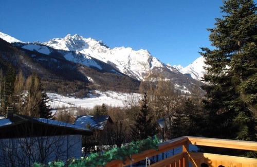 Le Serre Barbin Ski Chalet | Le Monetier Les Bains: Chalet - Monetier les bains