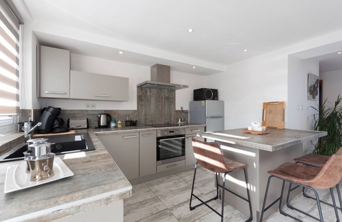 Bagneres-de-Bigorre Apartment | Le Montaigu – Bright apartment with view of Pic du Midi, nature and relaxation