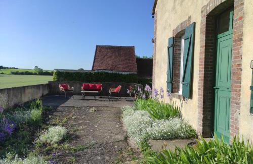 Brienon-sur-Armancon House | Le Moulin Neuf
