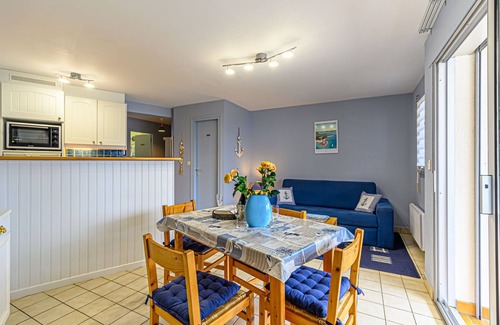 Locmariaquer Apartment | Le Nautilus by Interhome