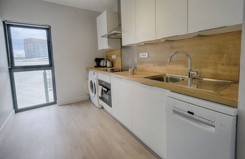 Lille Apartment | Le Panoramique ~ Euralille ~ Self Check-in