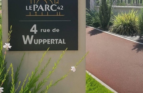 La Metare - Le Portail Rouge Apartment | Le Parc 42