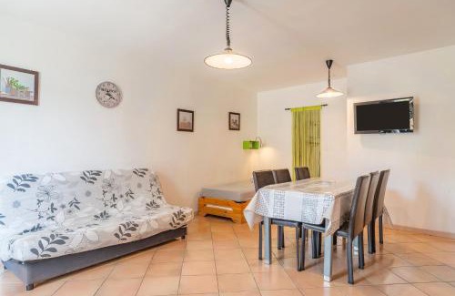 Mallemort Apartment | Le Pas Des Lanciers
