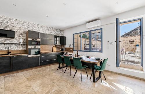 Fabrezan Villa | Le Patio d'Arlou, Maison de caractère