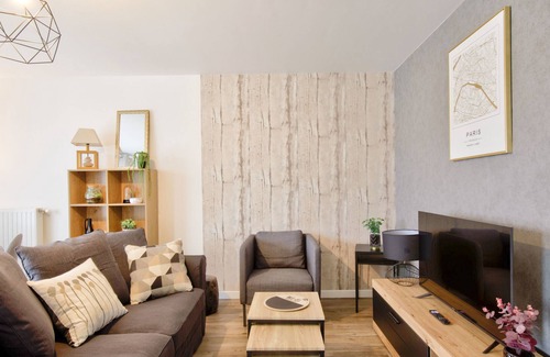 Cachan Apartment | Le Perfectionniste - spacieux logement terrasse avec parking
