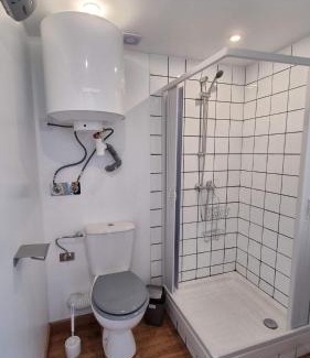 Avesnes-sur-Helpe Apartment | Le petit Château Avesnois - Studio en rez-de-chaussée