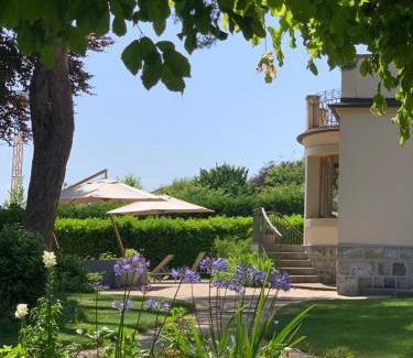 Nyon Apartment | 'Le Petit Clos Suites'- Charming Getaway on Leman Lake