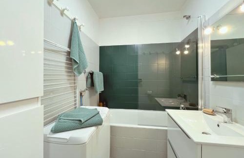 Petit Margny Apartment | Le Petit Margny - idéal pro & week-end - parking