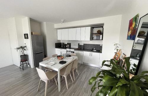 La Rochelle Apartment | Le peupliers, avec parking pour 6 personnes