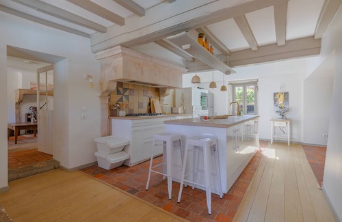Saint-Ythaire House | Le Pressoir - family country house - Swimming pool - Garden - Wifi/Fibre