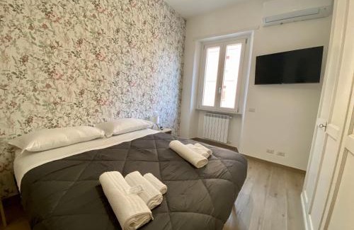 Prenestino-Centocelle Apartment | Le primule - House for 4 people - Mirti, Metro C