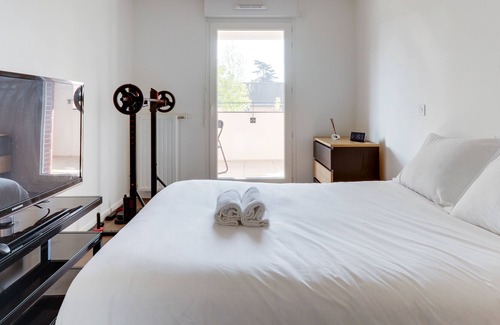 Neuilly-sur-Marne Apartment | Le Rayon de Soleil de Neuilly