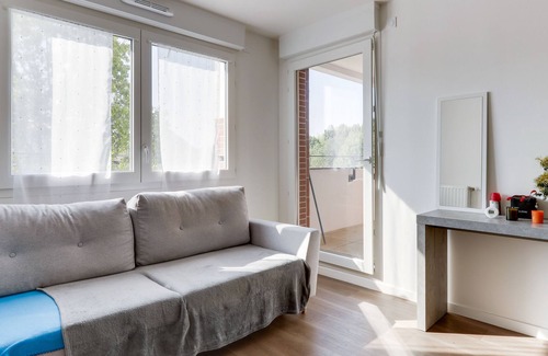 Neuilly-sur-Marne Apartment | Le Rayon de Soleil de Neuilly