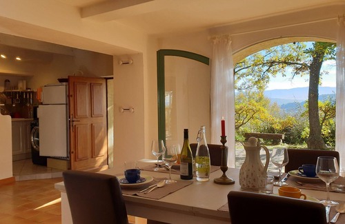 Saint-Saturnin-les-Apt Villa | Le Refuge des Cigales | Your holiday home in Provence
