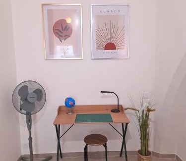 Montpellier City-Centre Apartment | Le Refuge de l'Écusson - T2 centre-ville, WIFI