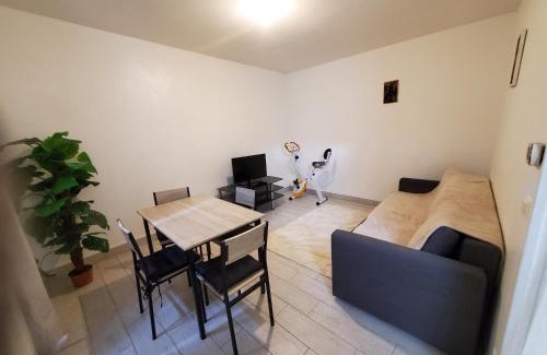 Draveil Apartment | Le Refuge Nature à 20 min de Paris et d'Orly via RER Juvisy