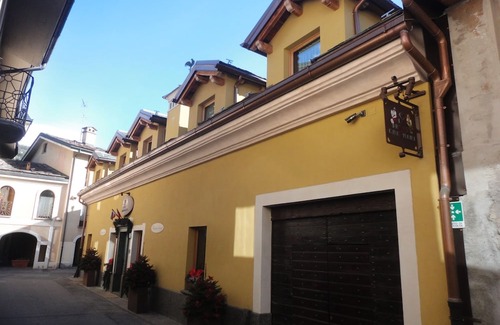 Aosta Hotel | Le Reve Charmant