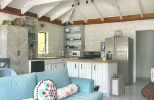 San Pedro House | Le Rêve is your dream beachfront getaway, just minutes from San Pedro.