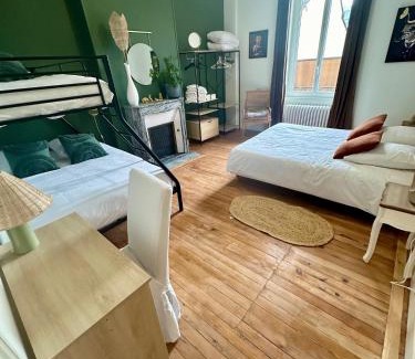 Nord - Gare Apartment | Le Sauvage - 7 personnes - Gare - BCLA