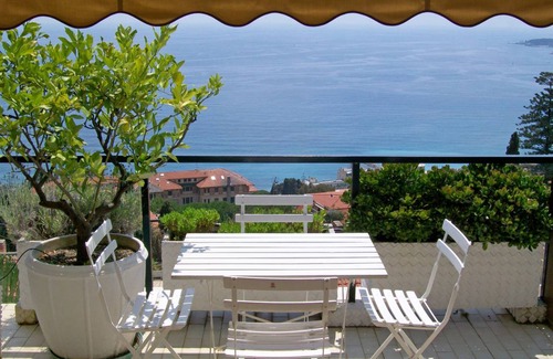 Ospedaletti Apartment | Le Serre Ospedaletti