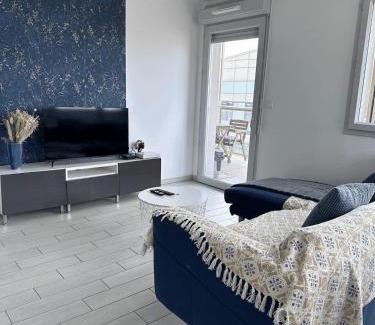 Vaulx-en-Velin Apartment | Le Soyeux