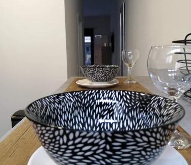Montlucon Apartment | Le studio de Molière DELUXE
