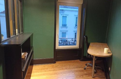 Le Coteau Apartment | Le Sunshine, 5 chambres, wifi et parking inclus
