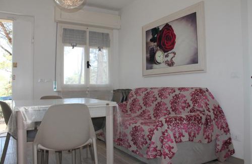 Marina di Castagneto Carducci Apartment | Le tre Caravelle -La Nina- 50m dal mare - WI-FI