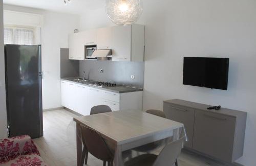 Marina di Castagneto Carducci Apartment | Le tre Caravelle -La Nina- 50m dal mare - WI-FI