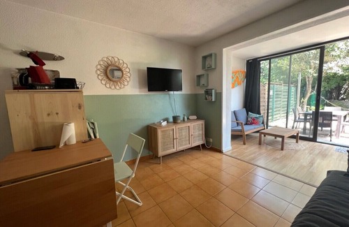 La Ciotat Apartment | Le tinharé - studio with garden near the sea