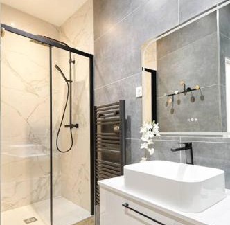 Beziers City Centre Apartment | Le Viennet by Paul Riquet 1609 Residences