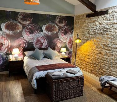 Vieux-Ruffec House | Le Vieux Renard