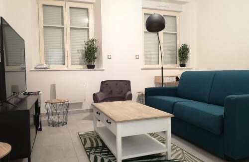 Mulhouse Apartment | LE WILSON SUITE - Centre-ville - Gare - Tram