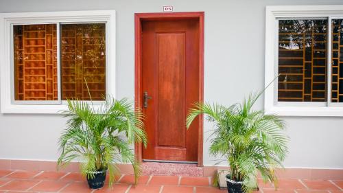 Kampot House | Lea's Guesthouse and Restaurant