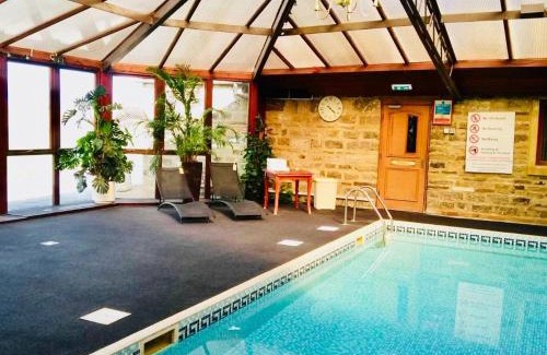 Ogden House | Leeming Wells