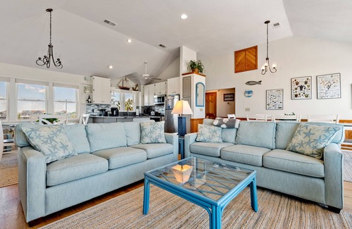 Nags Head House | Leg-a-Sea: Oceanfront, Pool Access, Hot Tub