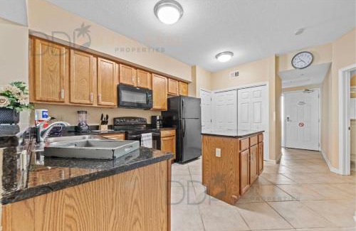 Gulfport House | Legacy Tower Two 907 Deluxe