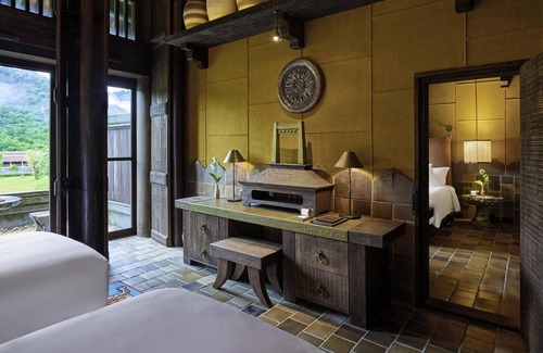 Uong Bi Hotel | Legacy Yen Tu - MGallery
