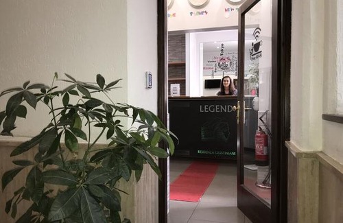 Rione XVIII Castro Pretorio Hostel | Legend R G