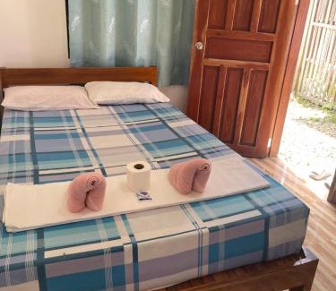 Port Barton House | Leianna's Homestay