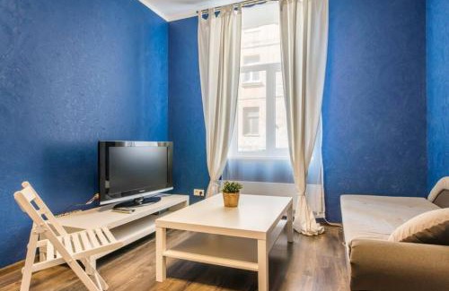 Brasa Apartment | Lejas 5 Self check in out 5 can stay Free parking Close to the city center
