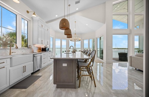 Englewood House | Lemon Bay Luxe – Dock, Beach & Manasota Vibes