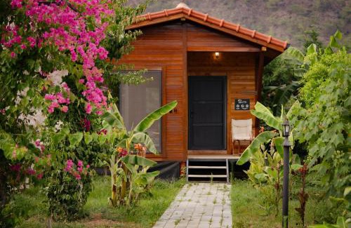 Cirali Bed & Breakfast | Lemon Garden Lodge
