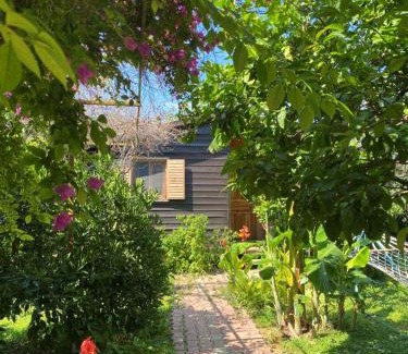 Cirali Bed & Breakfast | Lemon Garden Lodge