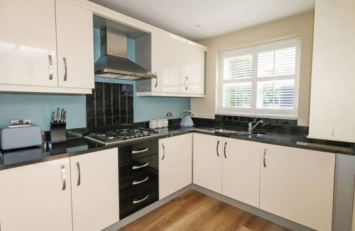 Weymouth Cottage | Leo's Place