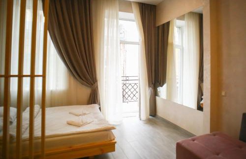 Lviv City Center Apartment | LEOGRAND Apartment on Drohobycha 4