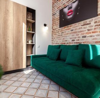 Lviv City Center Apartment | LEOGRAND Apartments on Husiak 6-1