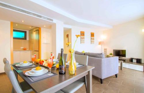 Almadraba-Canyelles Apartment | LEON INMO Apartment Maravella - 10319