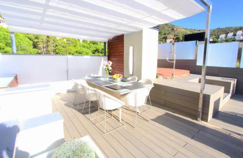 Almadraba-Canyelles Apartment | LEON INMO Apartment Prana - 15263